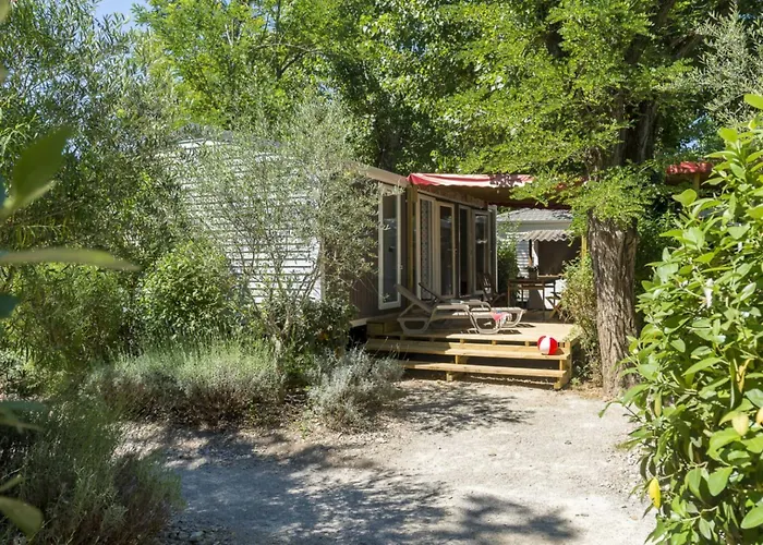 Кемпинг Provencal 4p 2bdrms Aircon Сен-Глф