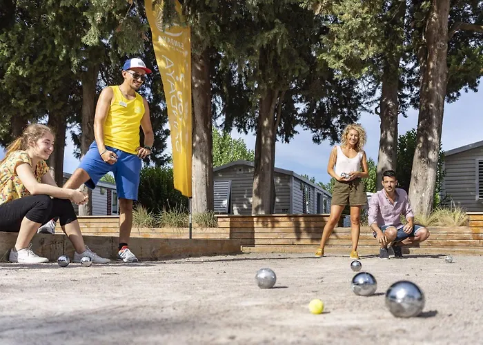 Кемпинг Provencal 4p 2bdrms Aircon *